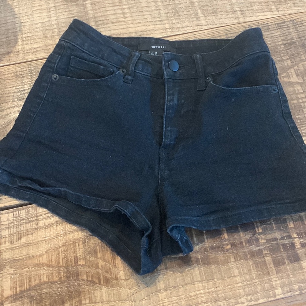 Forever 21 black denim short shorts, 24